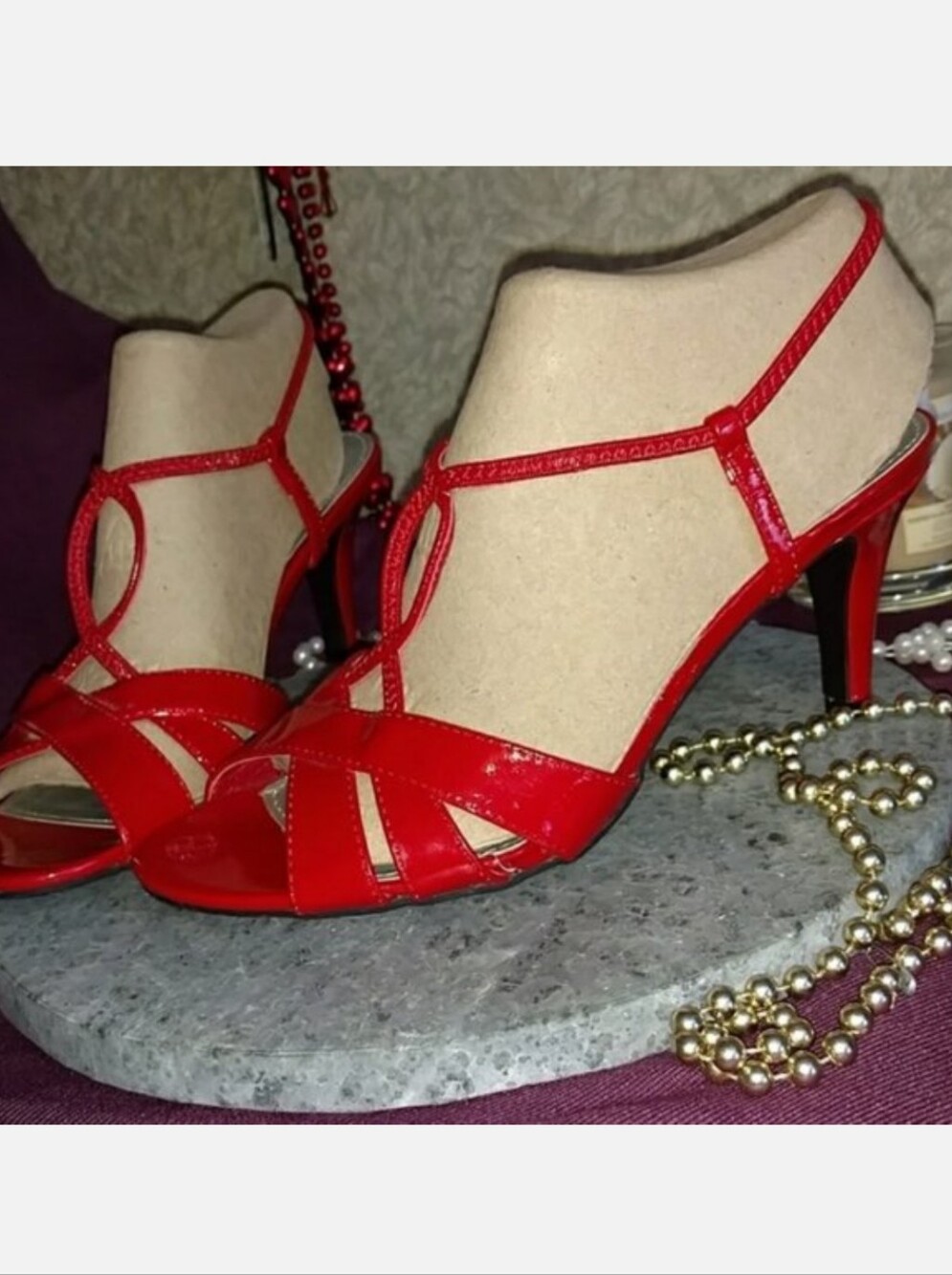 Madeline Stuart Red MACEE Strappy Heels Sz. 8.5